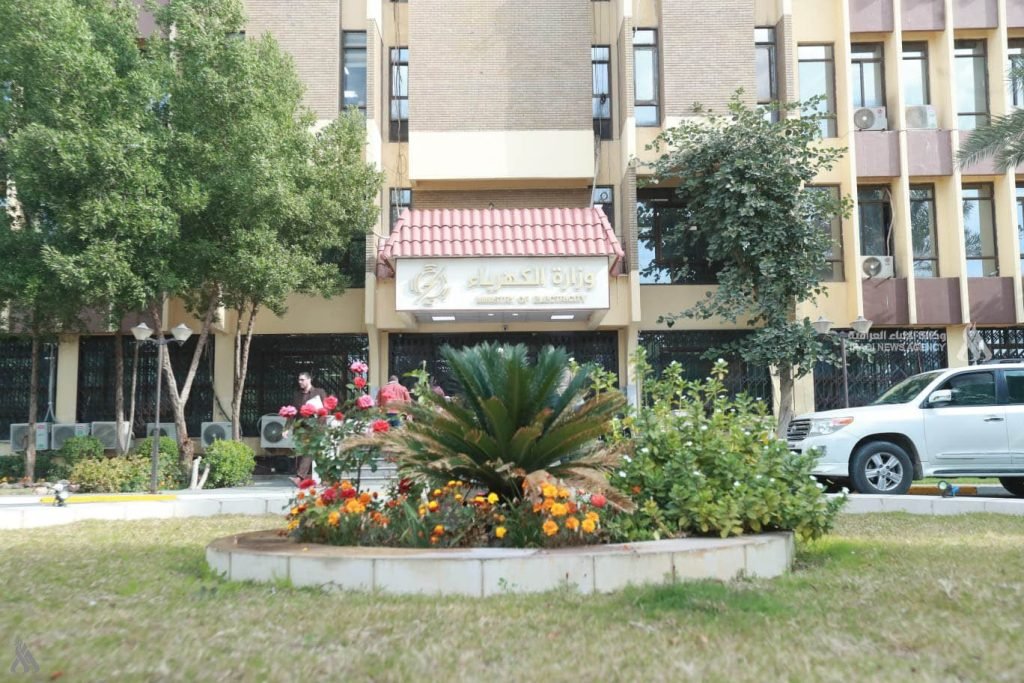 الكهرباء: شمول أربع محافظات و7 مناطق في بغداد بمشروع التحول الذكي
