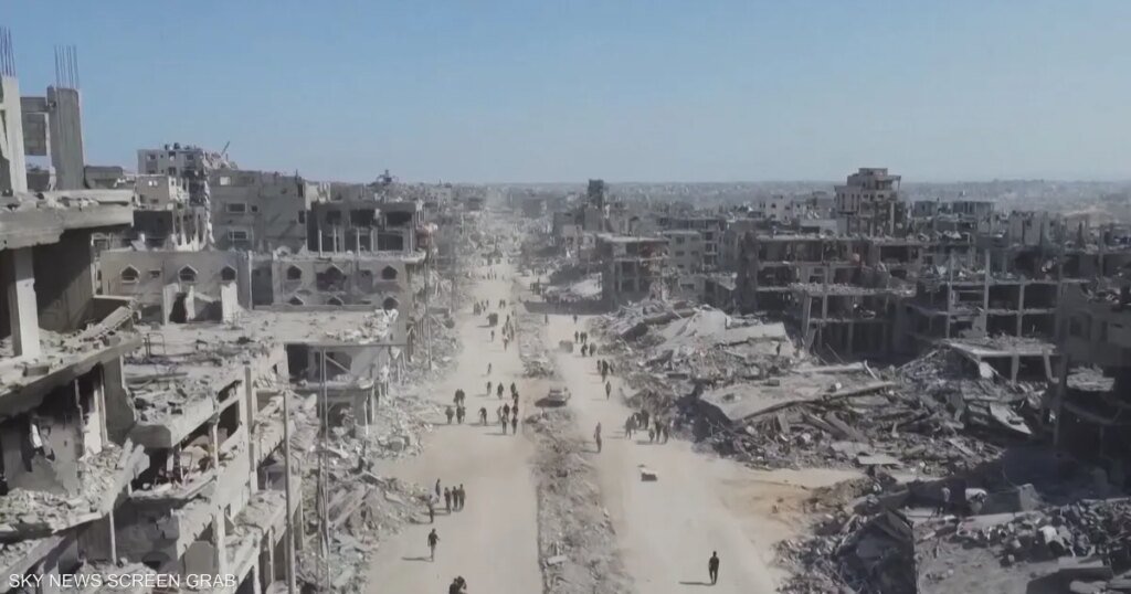 صراع بين السلطة وحماس حول إدارة قطاع غزة: من سيتولى المسؤولية؟