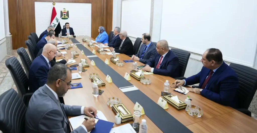 اجتماع وزاري لمتابعة تعظيم الإيرادات ودفع المستحقات من قبل وزارة المالية