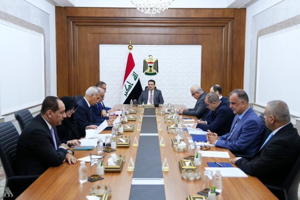 يُوجه رئيس الوزراء بالانتقال إلى الدفع الإلكتروني لفواتير الكهرباء