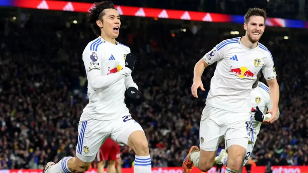 تعادل مثير بين ليدز وليفربول