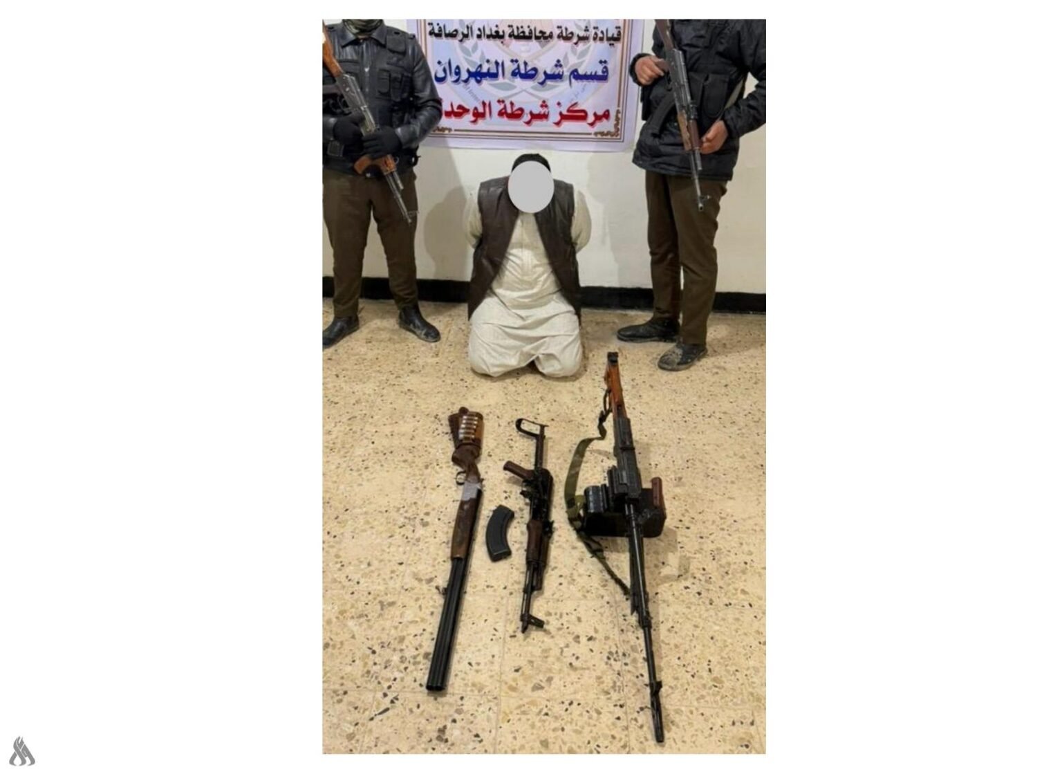 توقيف مشتبه به في إطلاق العيارات النارية في الرصافة وضبط أسلحة متوسطة من قبل شرطة بغداد