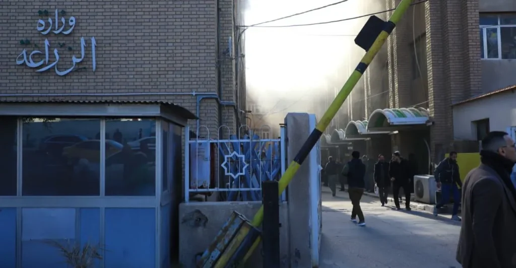 توضيح رسمي من وزارة الزراعة بعد اندلاع حريق في مبناها (تحديث)