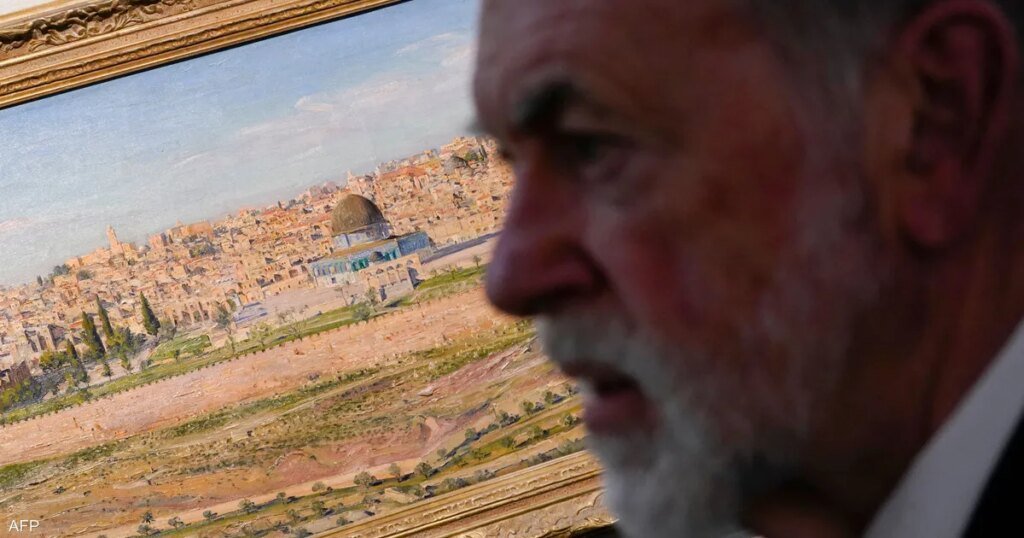 هاكابي يكسر صمته بعد تصريح “حق إسرائيل التوراتي”