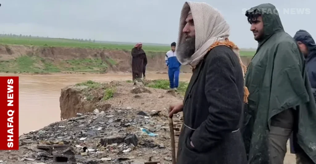 إنقاذ عوائل عالقة بسبب السيول في محافظتين والبحث مستمر عن جثة شاب (فيديو)