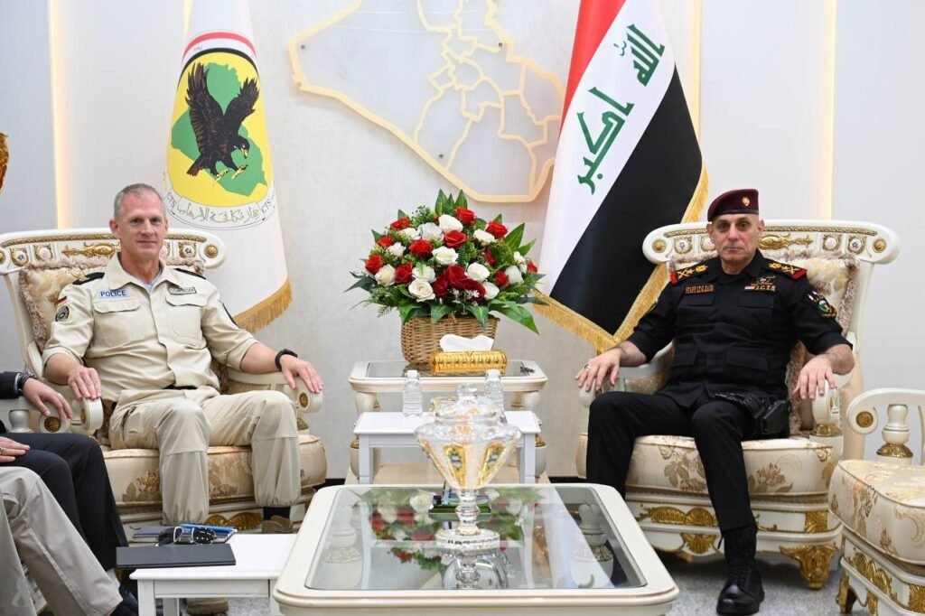 حوشي ورئيس بعثة الاتحاد الاوروبي يشددان على أهمية تعزيز جهود العراق في مكافحة الإرهاب